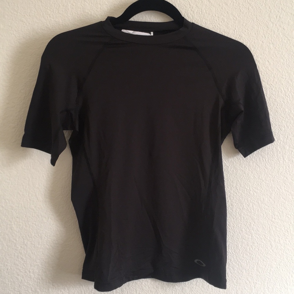 Oakley Rashguard *NWT*